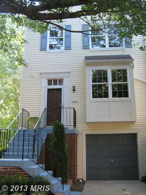 12232 Wye Oak Commons Cir unit 60, Burke, VA 22015 - photo 1