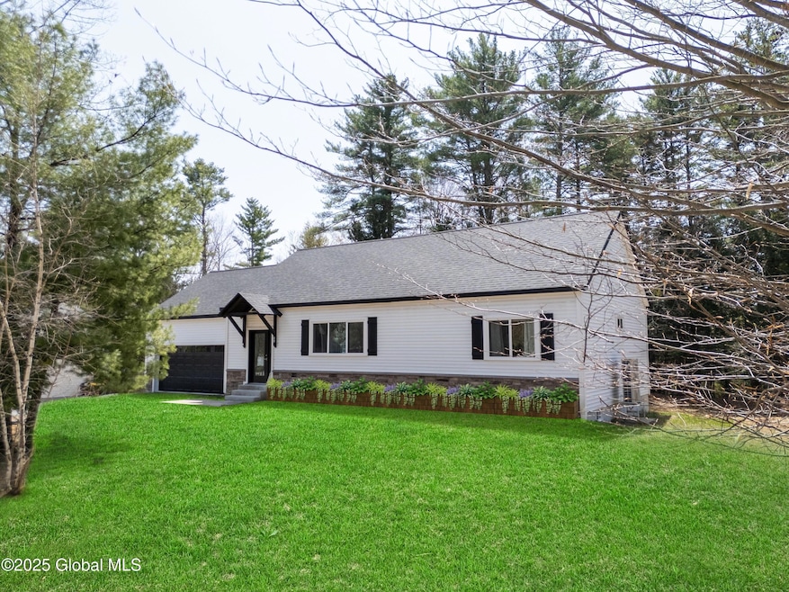 Pending $419,000 • Co-Listing Agent