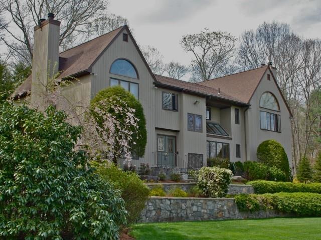 This is a meticulously maintained home with qualit