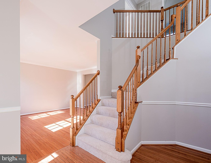 448 Hawkridge Ln, Sykesville, MD 21784 - photo 1