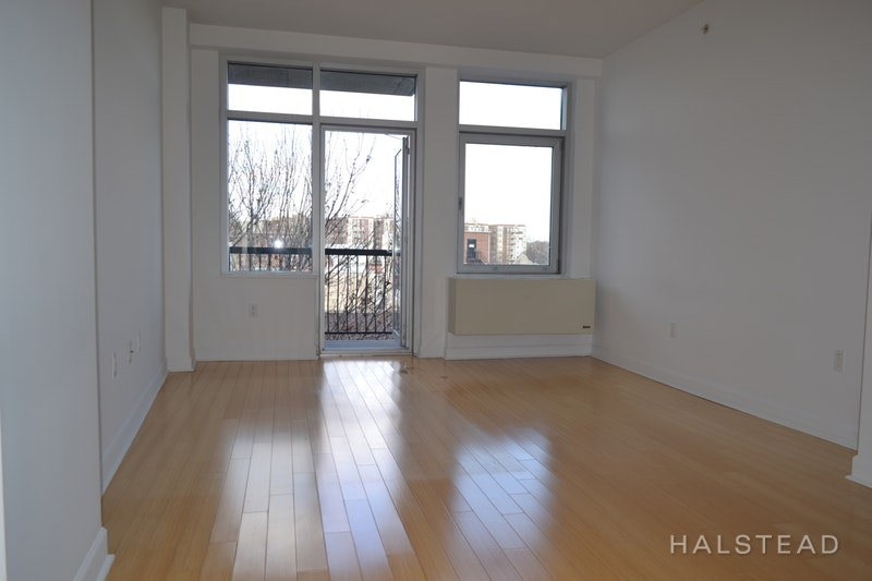 350 Wadsworth Ave unit 5B, New York, NY 10040 - photo 1