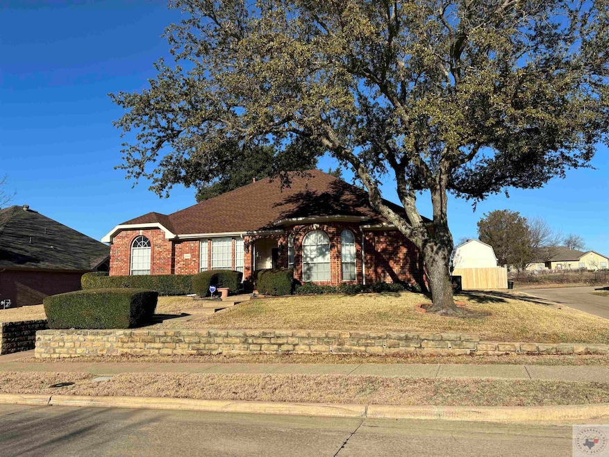 Pending $325,000
