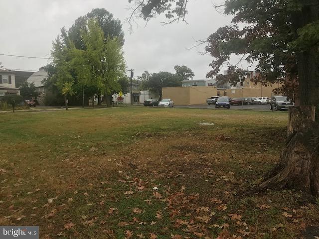 17 E Park Ave, Merchantville, NJ 08109 - photo 1