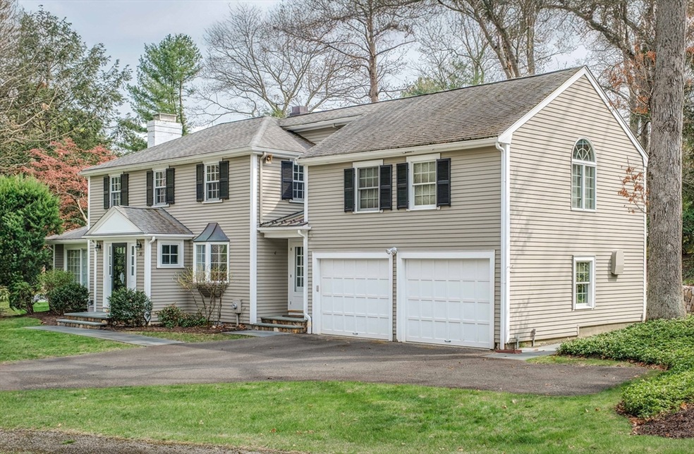 Sold $2,225,000 • Co-Listing Agent