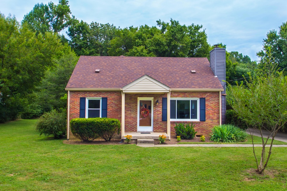 9105 Pennsylvania Run Rd, Louisville, KY 40228 - photo 1