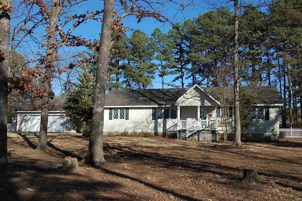 88 E Pine St, Poplar Bluff, MO 63901 - photo 1