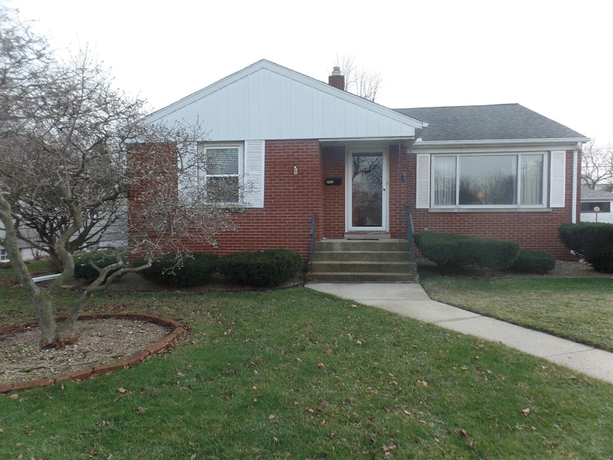 3032 Garfield Ave, Highland, IN 46322 - photo 1