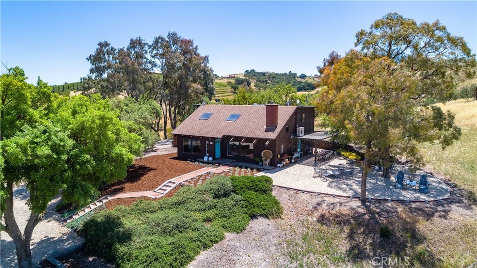 540 Venice Rd, Templeton, CA 93465 - photo 1