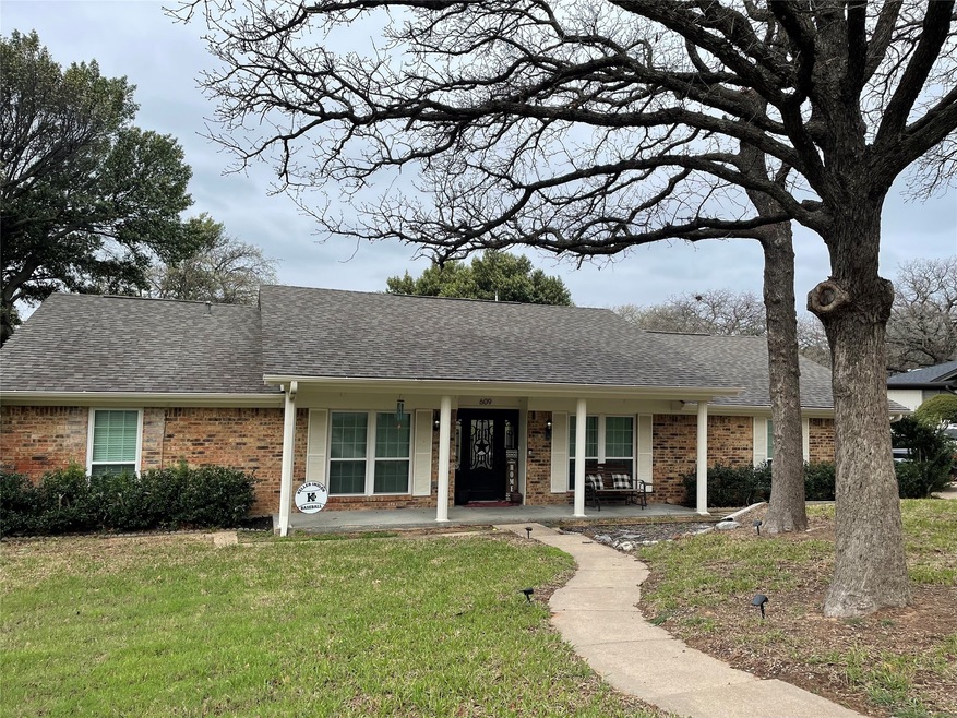 609 Overland Trail, Southlake, TX 76092 - photo 1