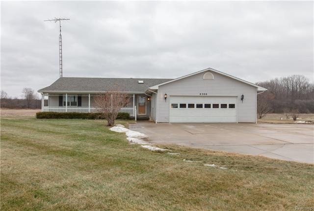8200 N Jennings Rd, Mount Morris, MI 48458 - photo 1