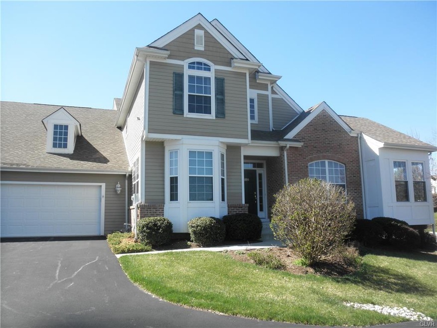 899 Sonoma Ln, Easton, PA 18040 - photo 1