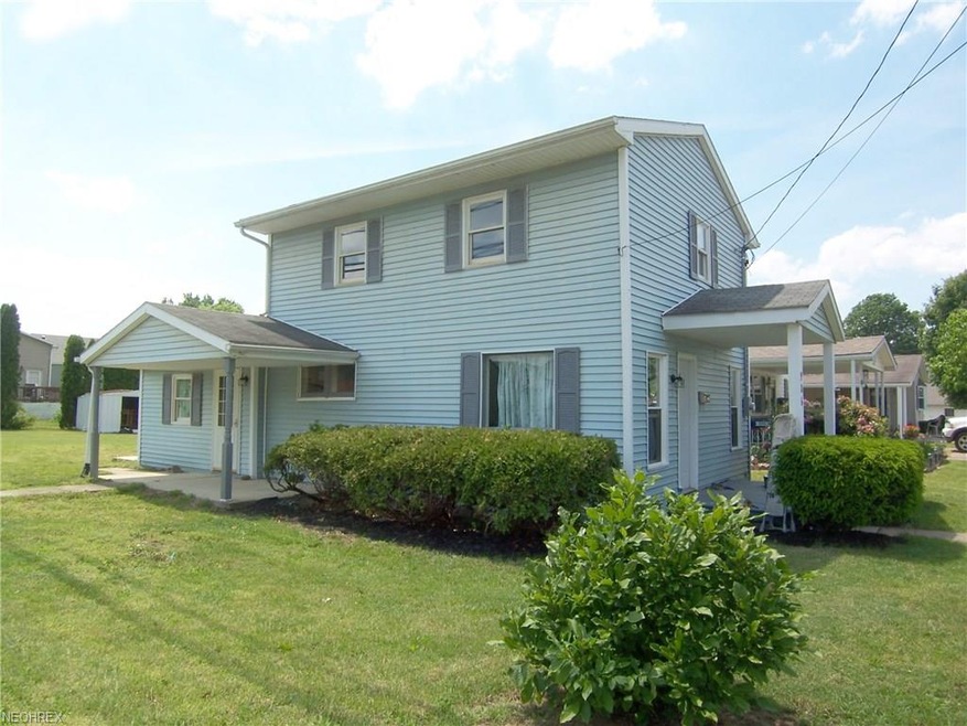 Home on large corner lot located in upper Vienna a