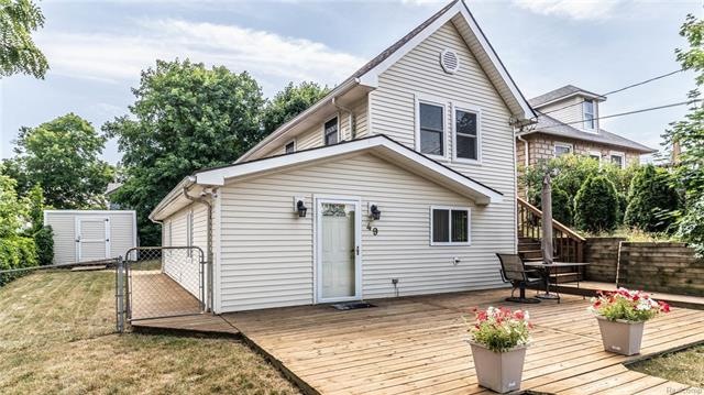 Turn-Key Ready Colonial in the Village of Lake Ori