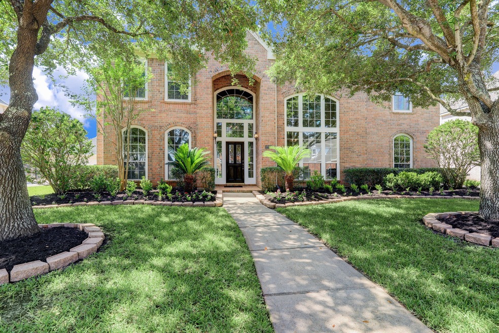 Sold • Co-Listing Agent