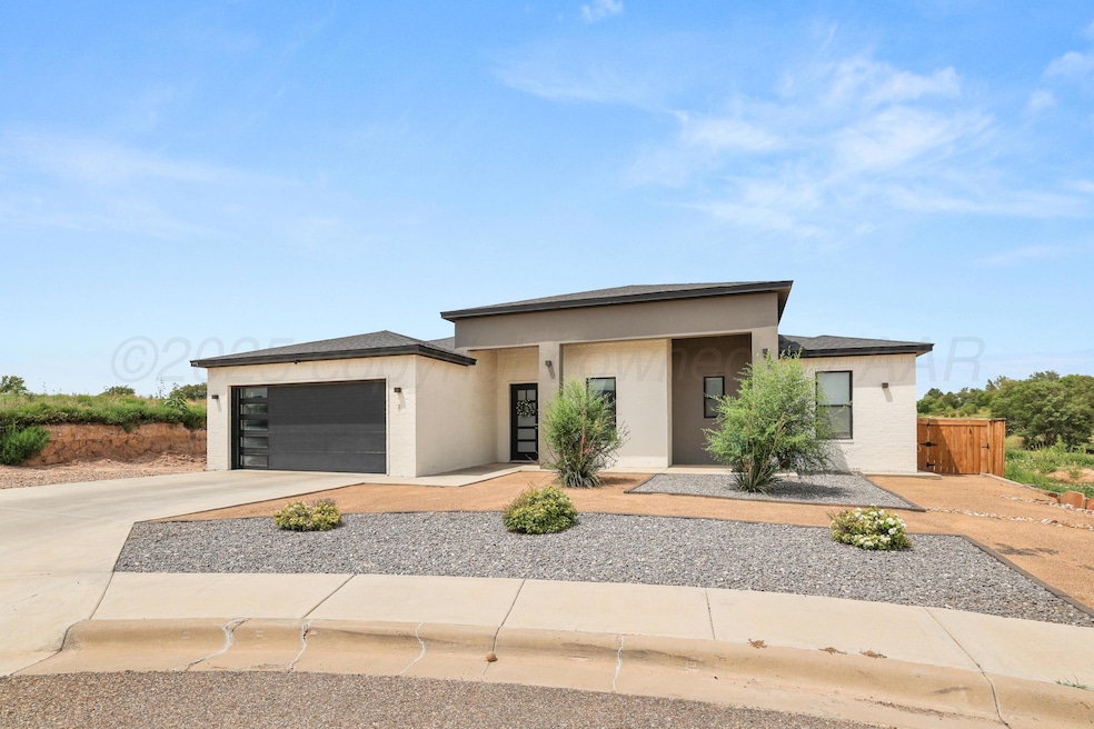 For Sale $510,000 • Co-Listing Agent