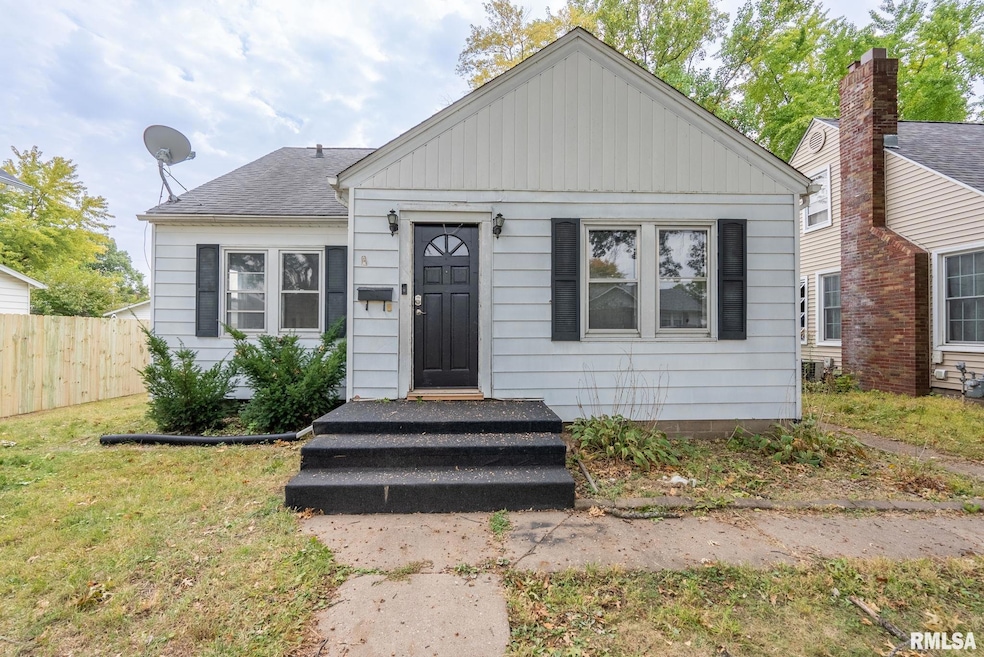 542 21st Ave, Moline, IL 61265 - photo 1