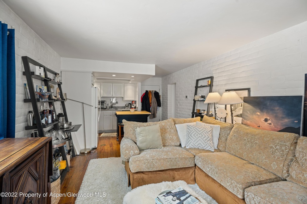 227VineSt_HiRes_22122007