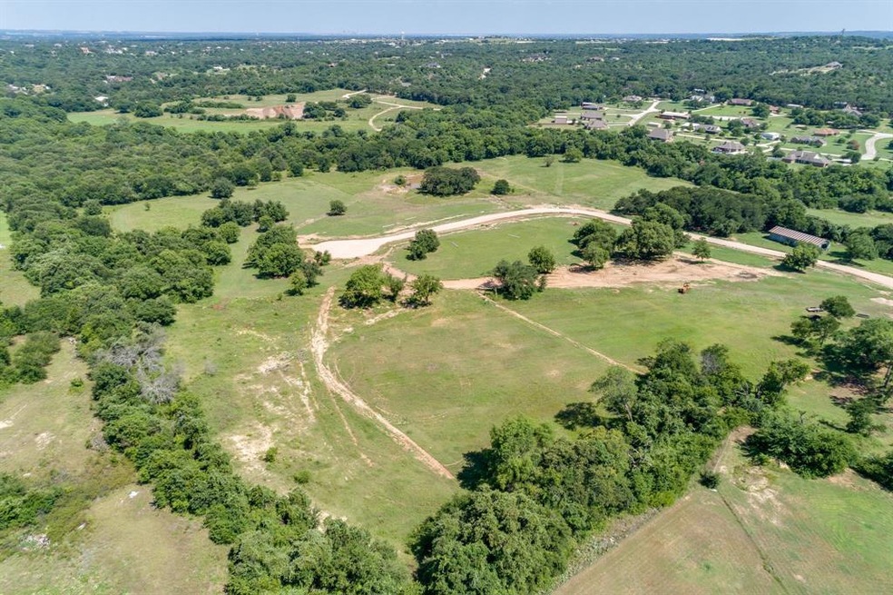 1051 N 44 Ln, Weatherford, TX 76085 - photo 1