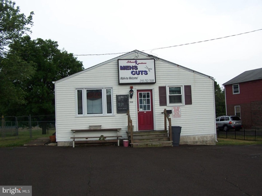 1910 New Rodgers Rd, Levittown, PA 19056 - photo 1