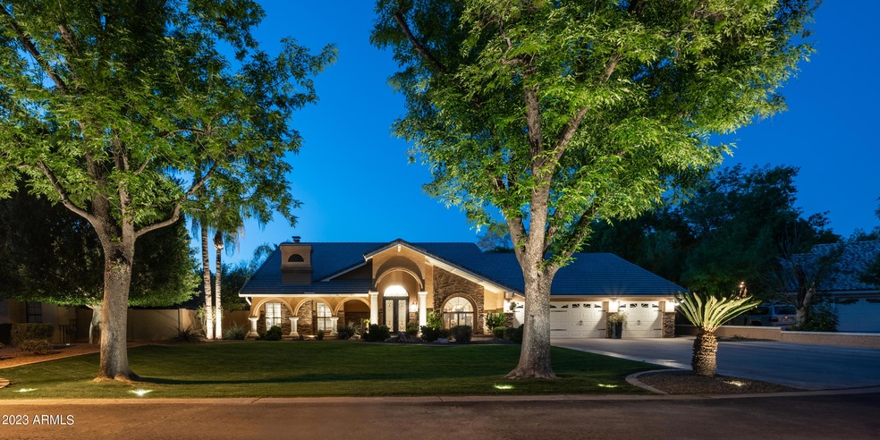 90 E El Freda Cir, Tempe, AZ 85284 - photo 1