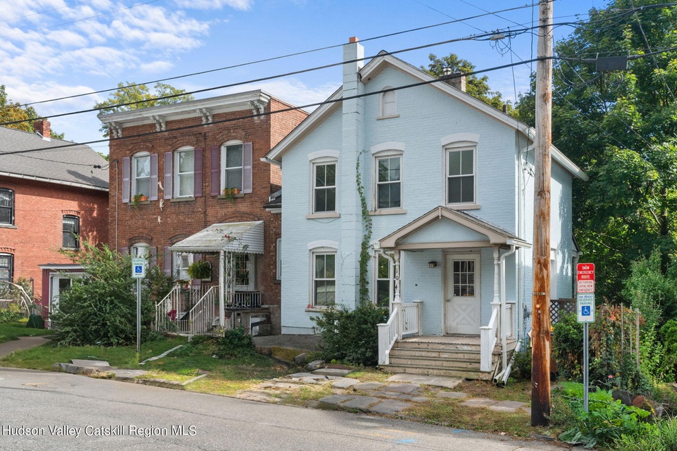 1-web-or-mls-104 Spring St-1