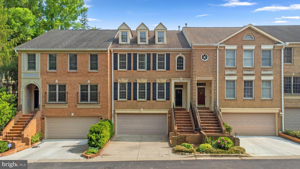 5902 Bloomingdale Terrace, Rockville, MD 20852 - photo 1