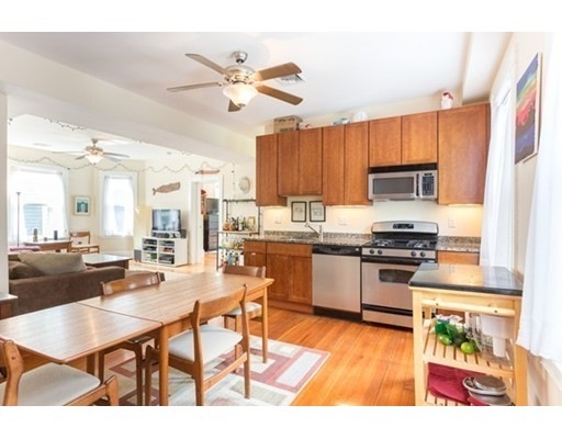 65 Hudson St unit 2, Somerville, MA 02143 - photo 1