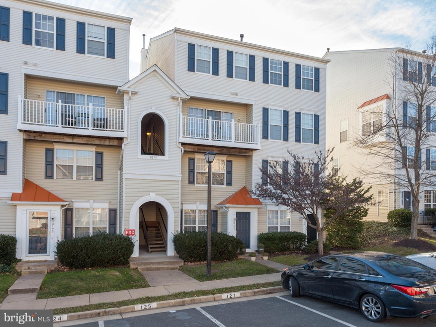 8175 Halley Ct unit 304, Lorton, VA 22079 - photo 1
