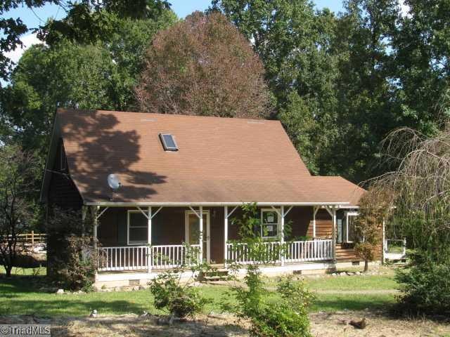 2218 Woodfield Dr, Sophia, NC 27350 - photo 1