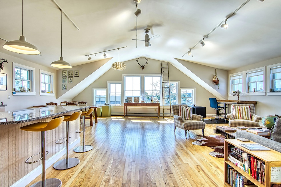 68 Main Street_Stonington_002