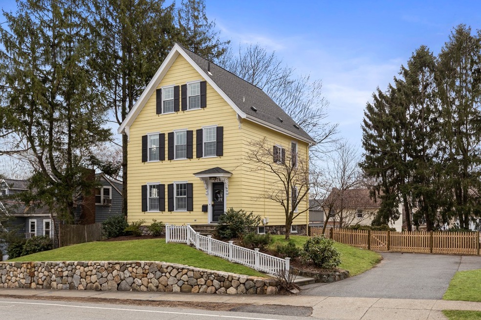 274 Cross St, Winchester, MA 01890 - photo 1