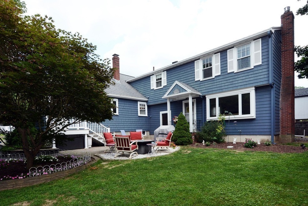 7 Roman Ave, Danvers, MA 01923 - photo 1