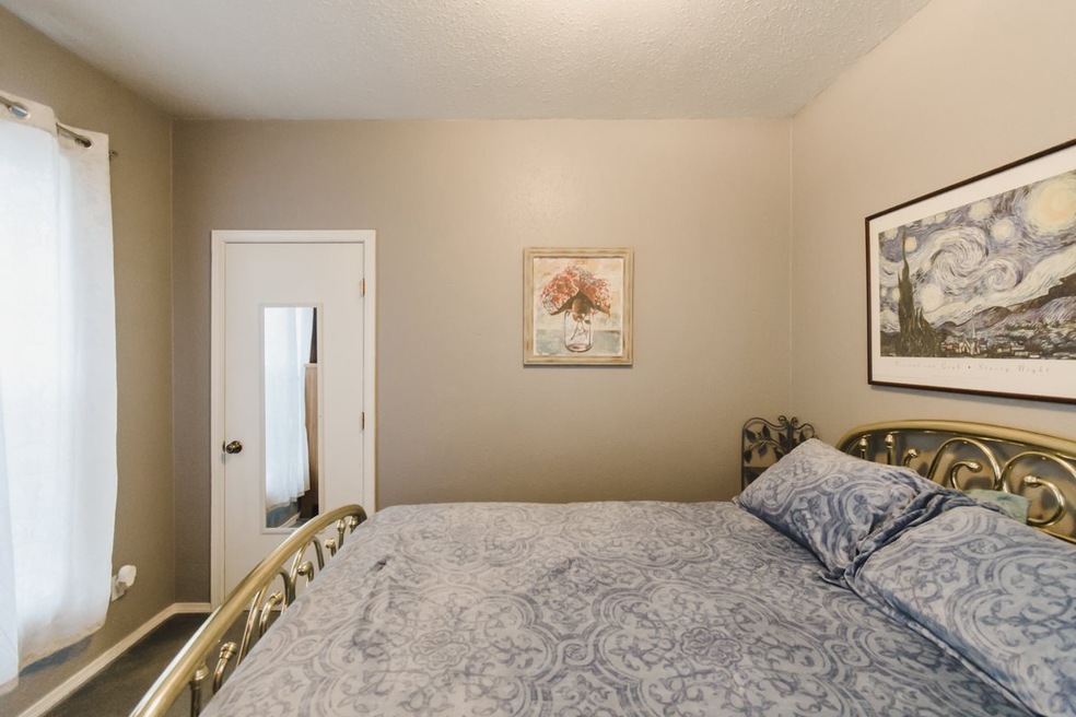 1065 8th Ave SW, Albany, OR 97321 - photo 1