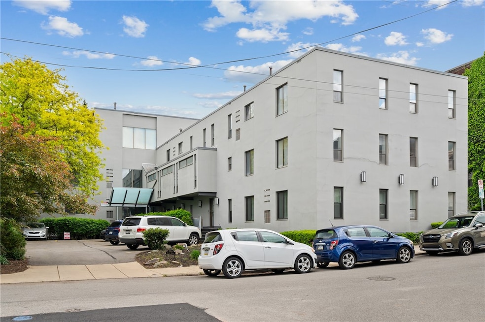 Welcome to Shady Court Condominiums, located just