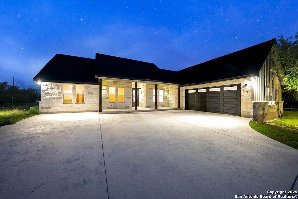 502 Sumack, Kerrville, TX 78028 - photo 1