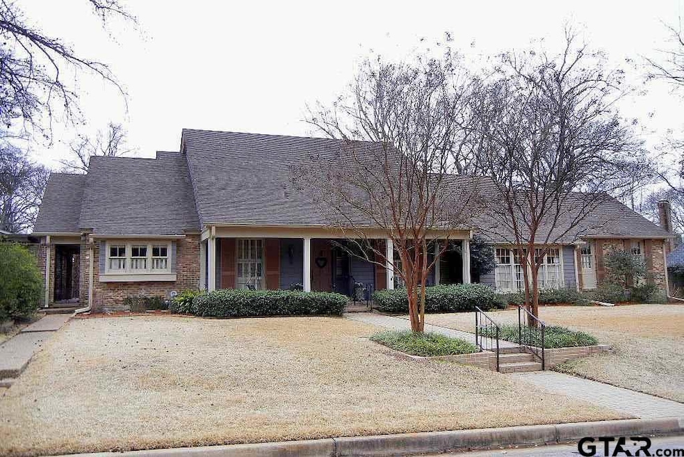 200 Belmead Ln, Tyler, TX 75701 - photo 1