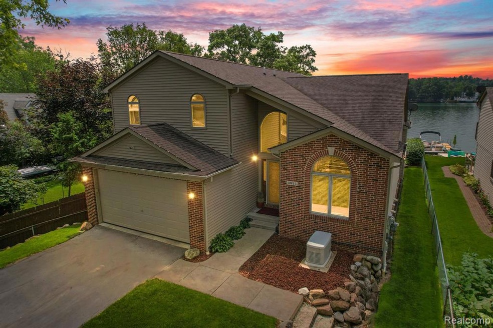 Sold $775,000