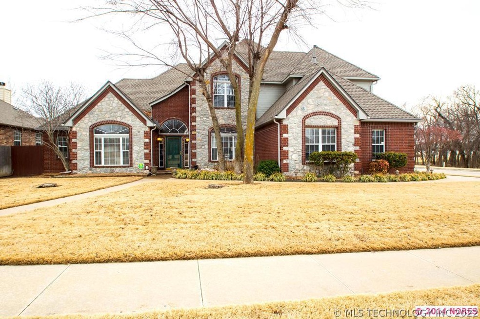 2113 W Vicksburg St, Broken Arrow, OK 74011 - photo 1