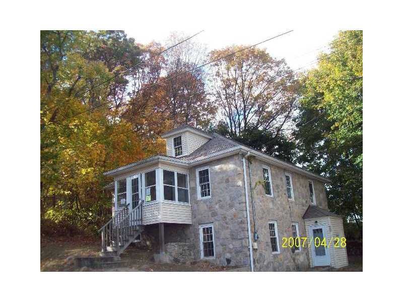 20 Vinton St, Johnston, RI 02919 - photo 1