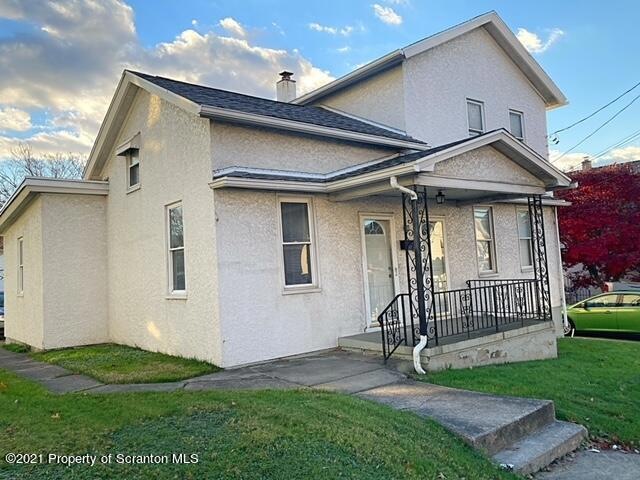 730 E Drinker St, Dunmore, PA 18512 - photo 1