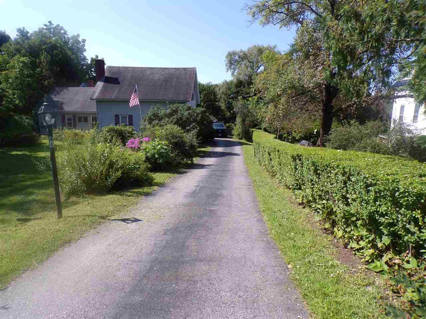 41 Catamount Rd, Pittsfield, NH 03263 - photo 1