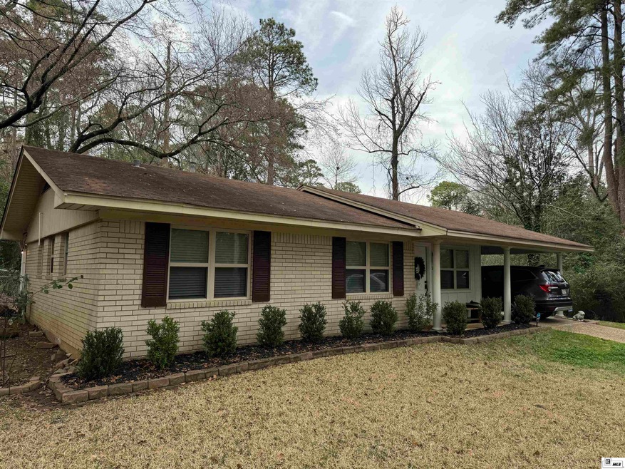 1401 E Mississippi Ave