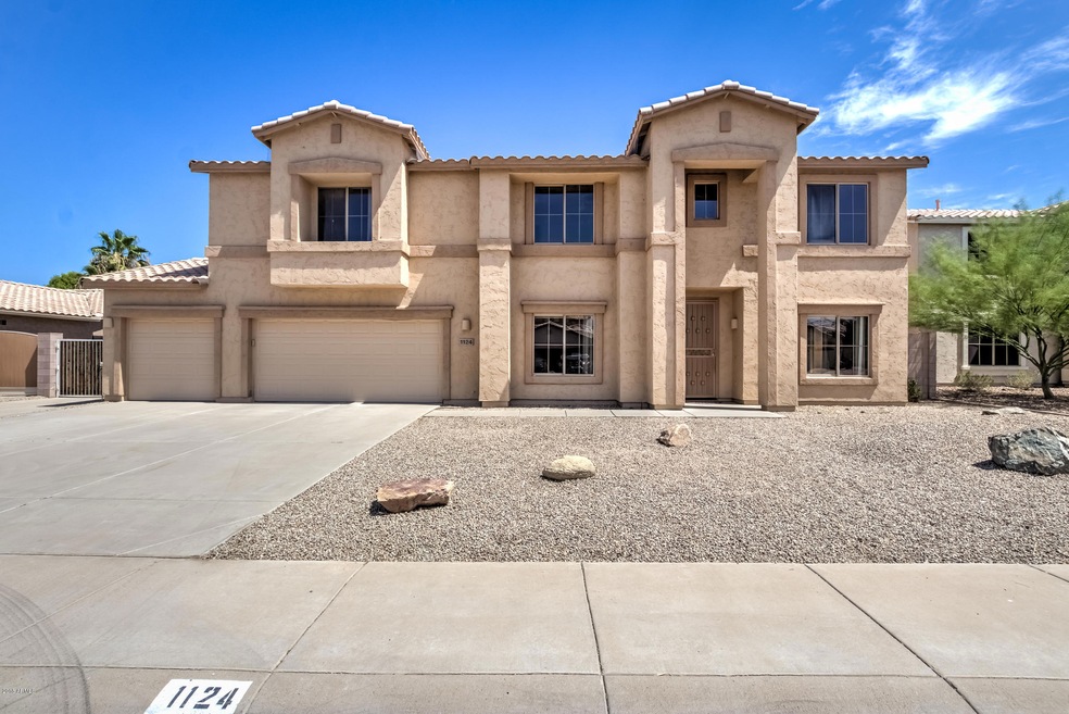 1124 E San Carlos Way-1