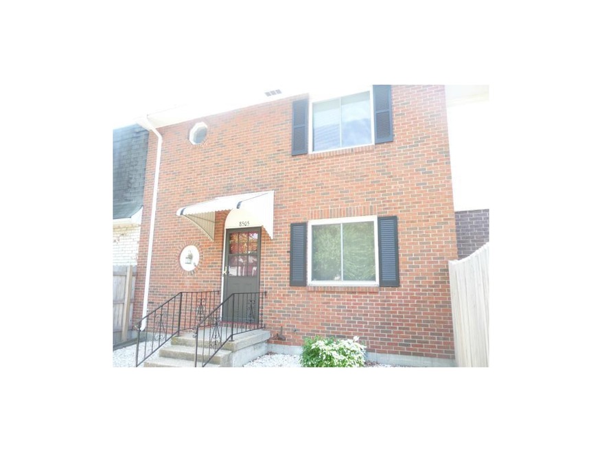 Lovely Brick Townhome in the Wonderful Greenbrier 