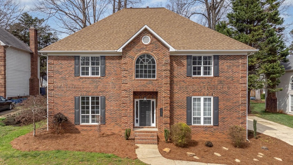 12527 Bradford Hill Ln, Huntersville, NC 28078 - photo 1