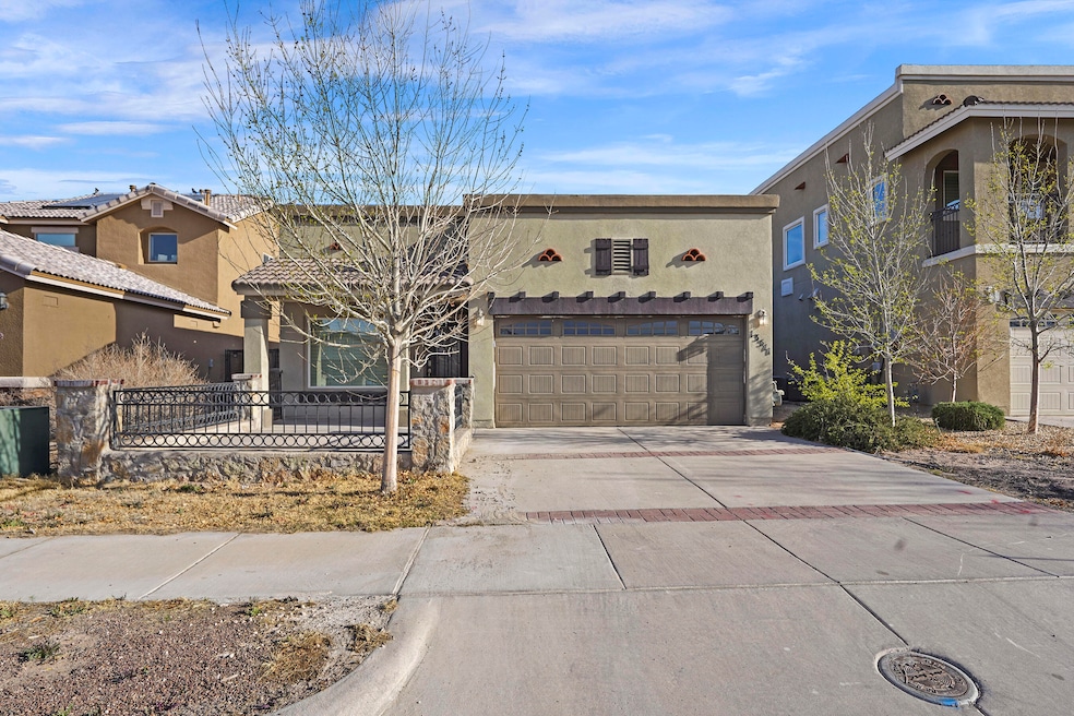 13511 Halifax St, Horizon City, TX 79928 - photo 1