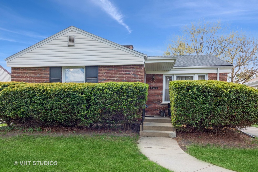 1532 Norfolk Ave, Westchester, IL 60154 - photo 1