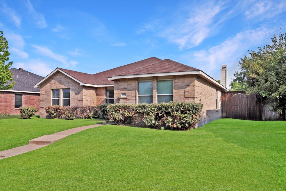 2705 Kernville Dr, Wylie, TX 75098 - photo 1