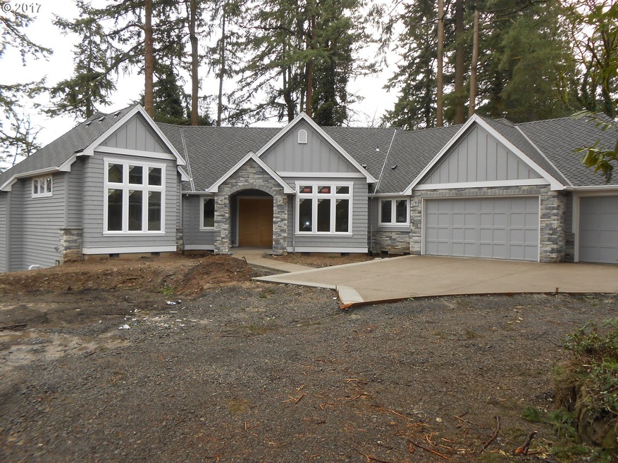 4250 Upper Dr, Lake Oswego, OR 97035 - photo 1