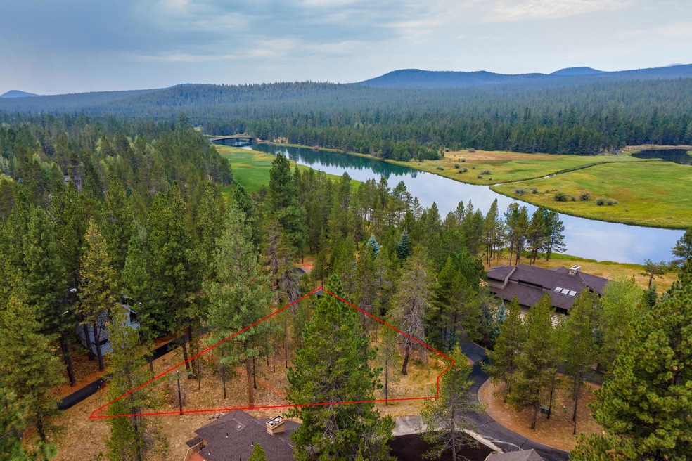 57860 Blue Grouse Ln, Sunriver, OR 97707 - photo 1